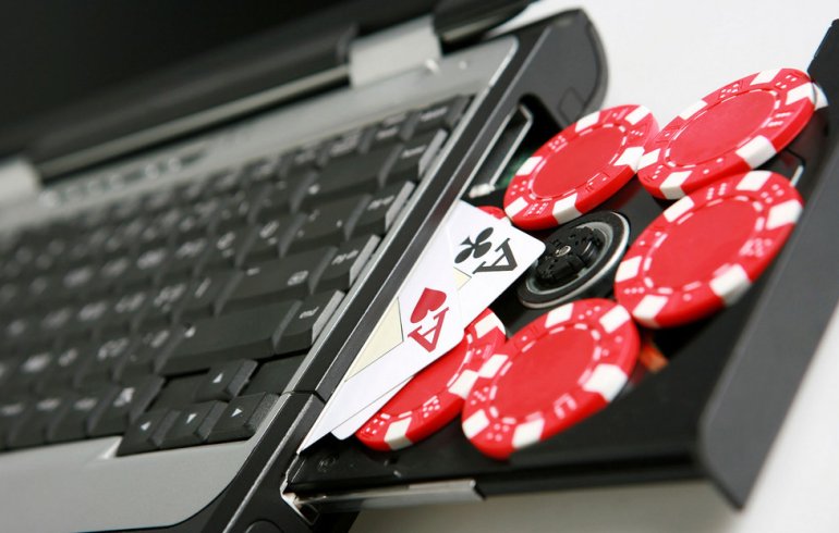 Online Gambling in Canada